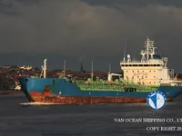 Olie-/chemikaliëntanker te koop