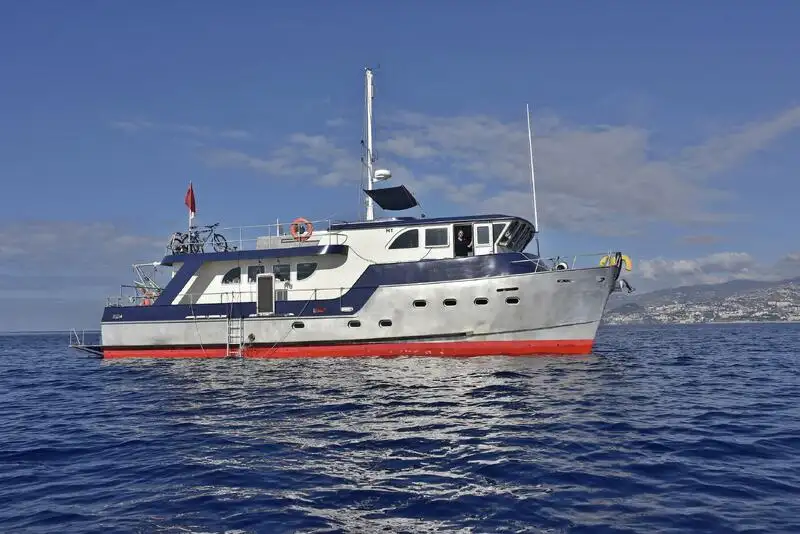 Sleperschip te koop