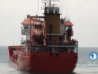 Olie-/chemikaliëntanker te koop