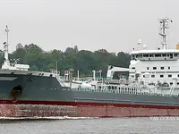 Olie-/chemikaliëntanker te koop