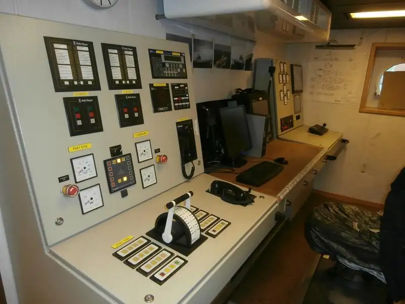 Containerschip te koop