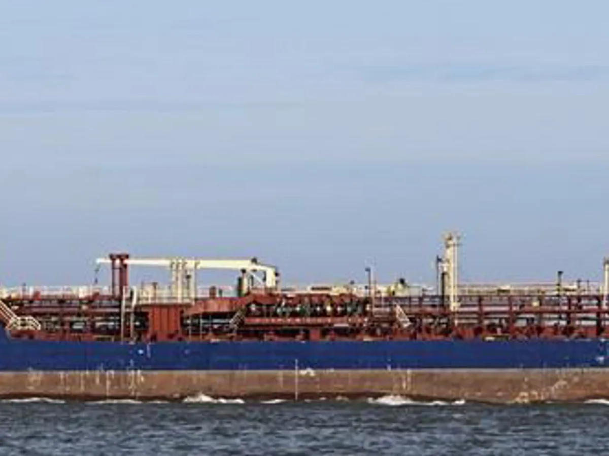Olie-/chemikaliëntanker te koop
