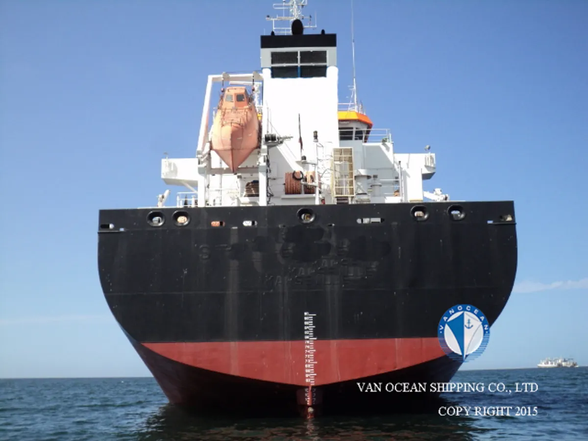 Olie-/chemikaliëntanker te koop