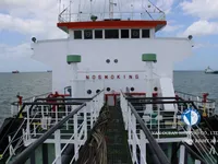 Olie-/chemikaliëntanker te koop
