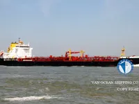 Olie-/chemikaliëntanker te koop