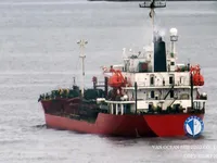 Olie-/chemikaliëntanker te koop