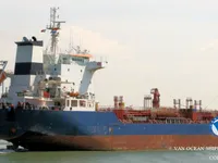 Olie-/chemikaliëntanker te koop