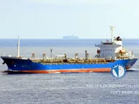 Olie-/chemikaliëntanker te koop