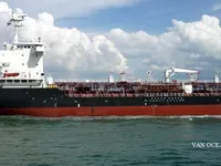 Olie-/chemikaliëntanker te koop