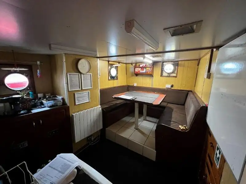 Sleperschip te koop