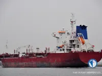 Olie-/chemikaliëntanker te koop