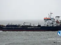Olie-/chemikaliëntanker te koop