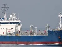 Olie-/chemikaliëntanker te koop