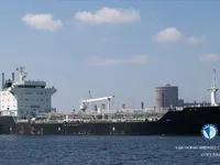 Olie-/chemikaliëntanker te koop