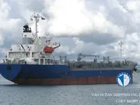 Olie-/chemikaliëntanker te koop