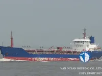 Olie-/chemikaliëntanker te koop