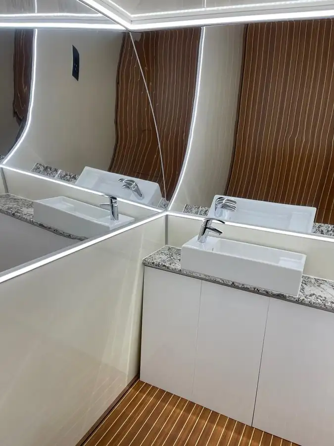 Catamaran te koop