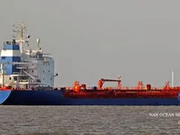 Olie-/chemikaliëntanker te koop