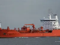 Olie-/chemikaliëntanker te koop