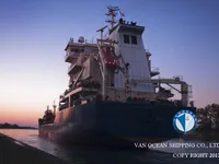 Olie-/chemikaliëntanker te koop