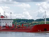 Olie-/chemikaliëntanker te koop