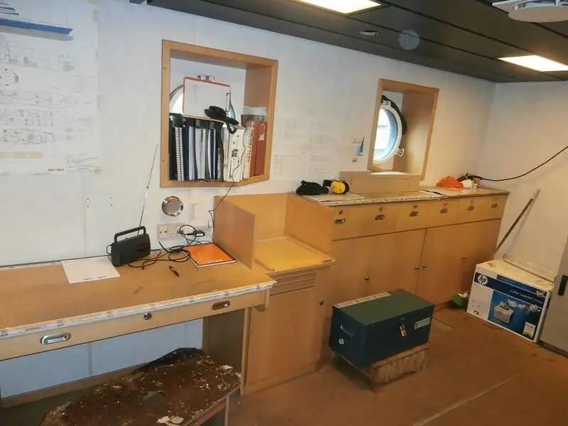 Containerschip te koop