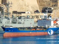 Olie-/chemikaliëntanker te koop