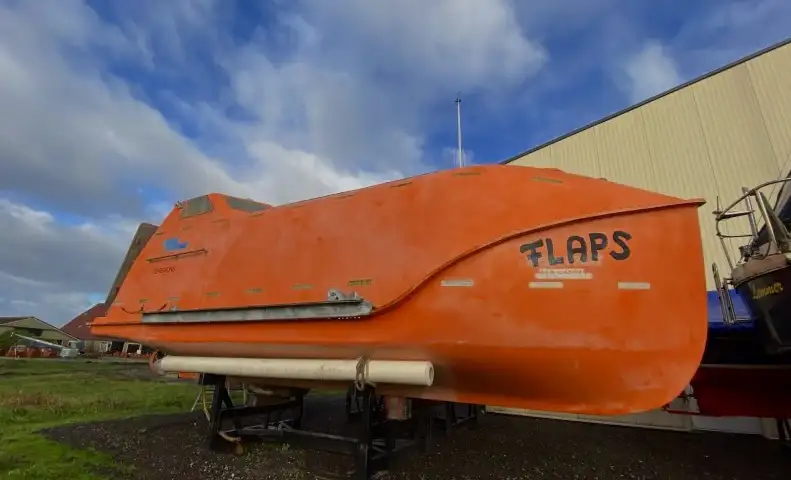 Reddingsboot te koop