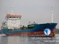 Olie-/chemikaliëntanker te koop