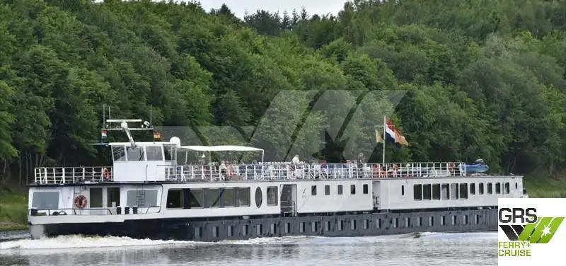 Passagiersschip te koop
