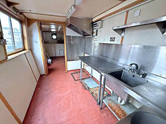 Passagiersschip te koop
