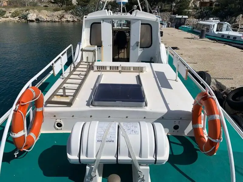Lootsboot te koop