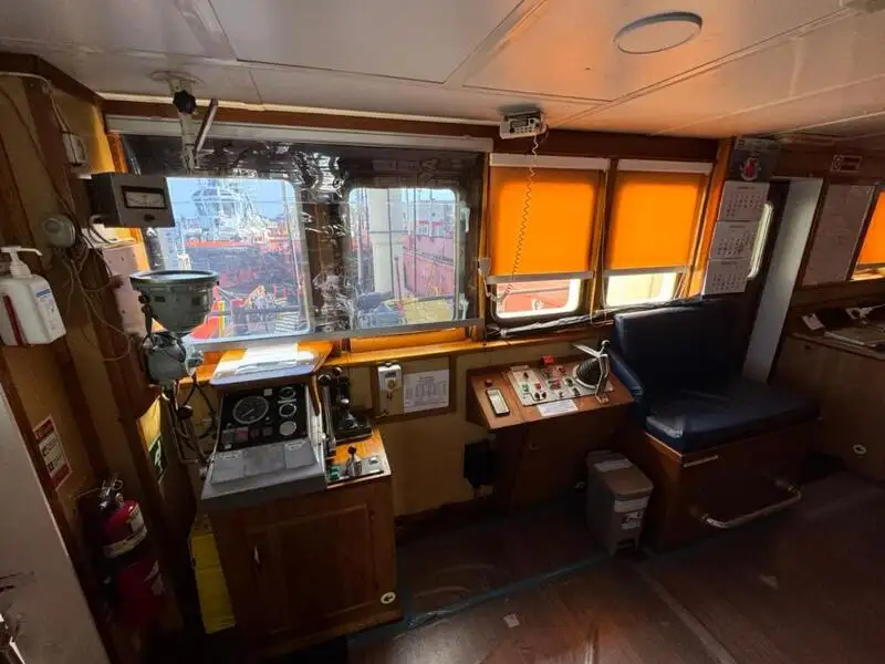 Containerschip te koop