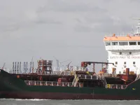 Olie-/chemikaliëntanker te koop