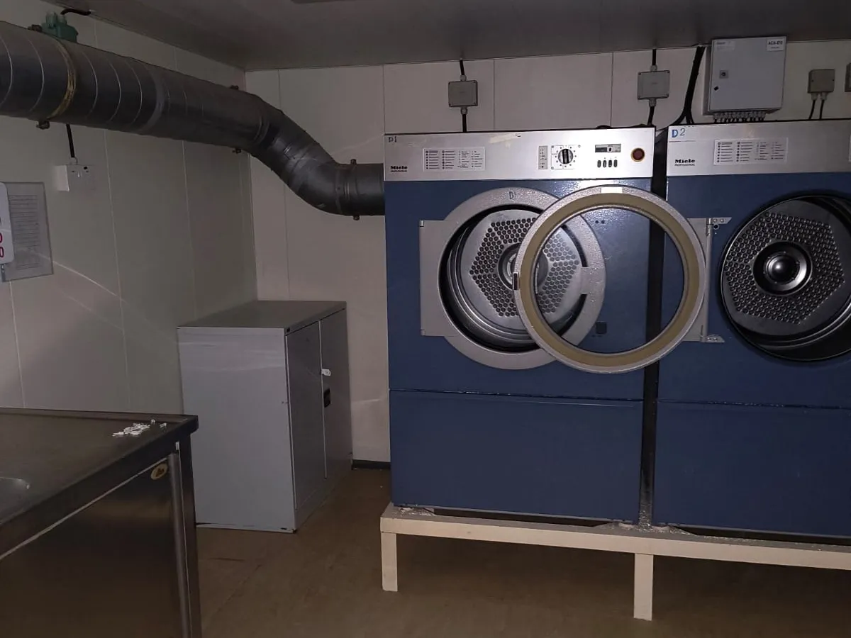 Accommodatieponton te koop
