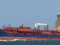 Olie-/chemikaliëntanker te koop