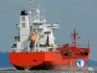 Olie-/chemikaliëntanker te koop