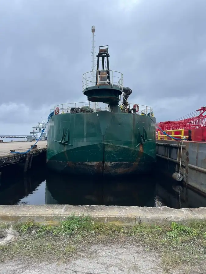 Baggeraarschip te koop