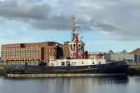 Sleepboot Te koop