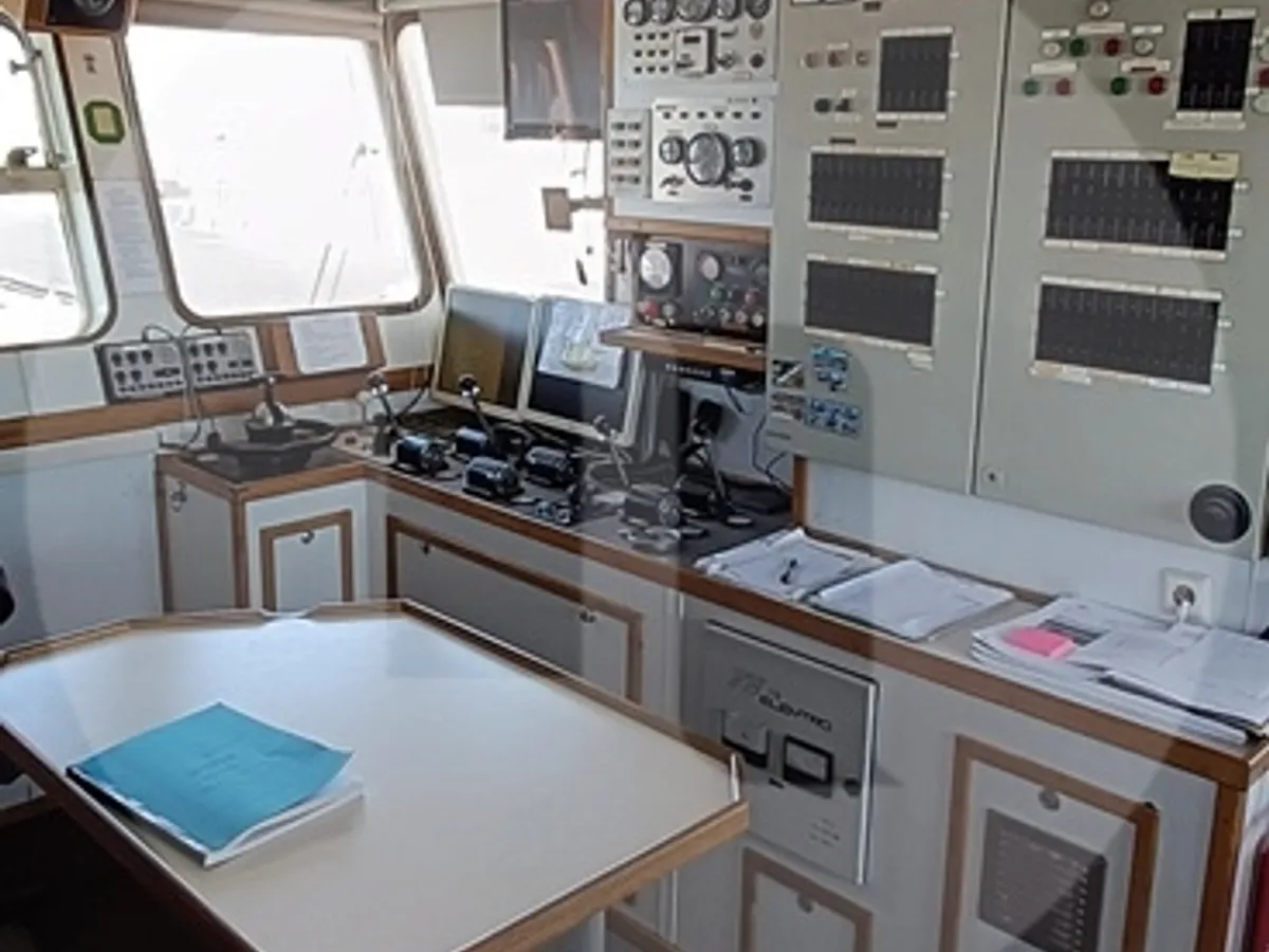 Kraanschip te koop
