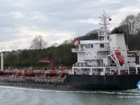 Olie-/chemikaliëntanker te koop