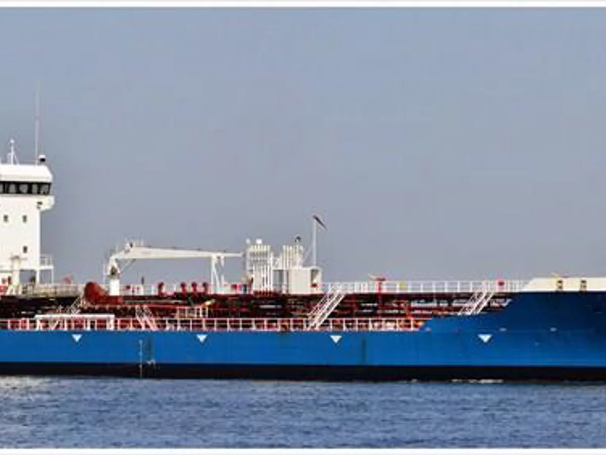 Olie-/chemikaliëntanker te koop