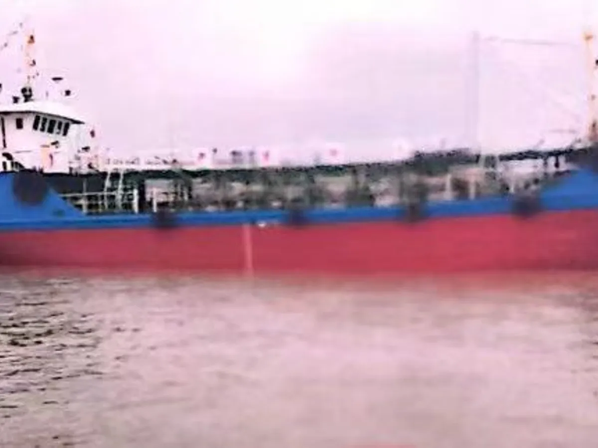 Olie-/chemikaliëntanker te koop