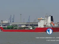 Olie-/chemikaliëntanker te koop