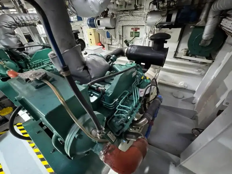 Containerschip te koop