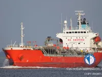 Olie-/chemikaliëntanker te koop