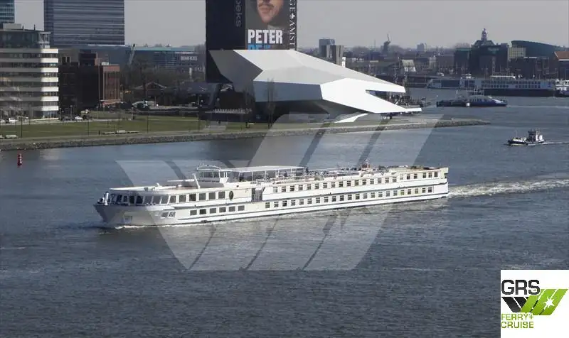 Passagiersschip te koop