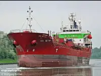 Oil/Chemical tanker Te koop