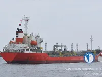 Olie-/chemikaliëntanker te koop