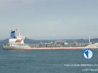 Olie-/chemikaliëntanker te koop